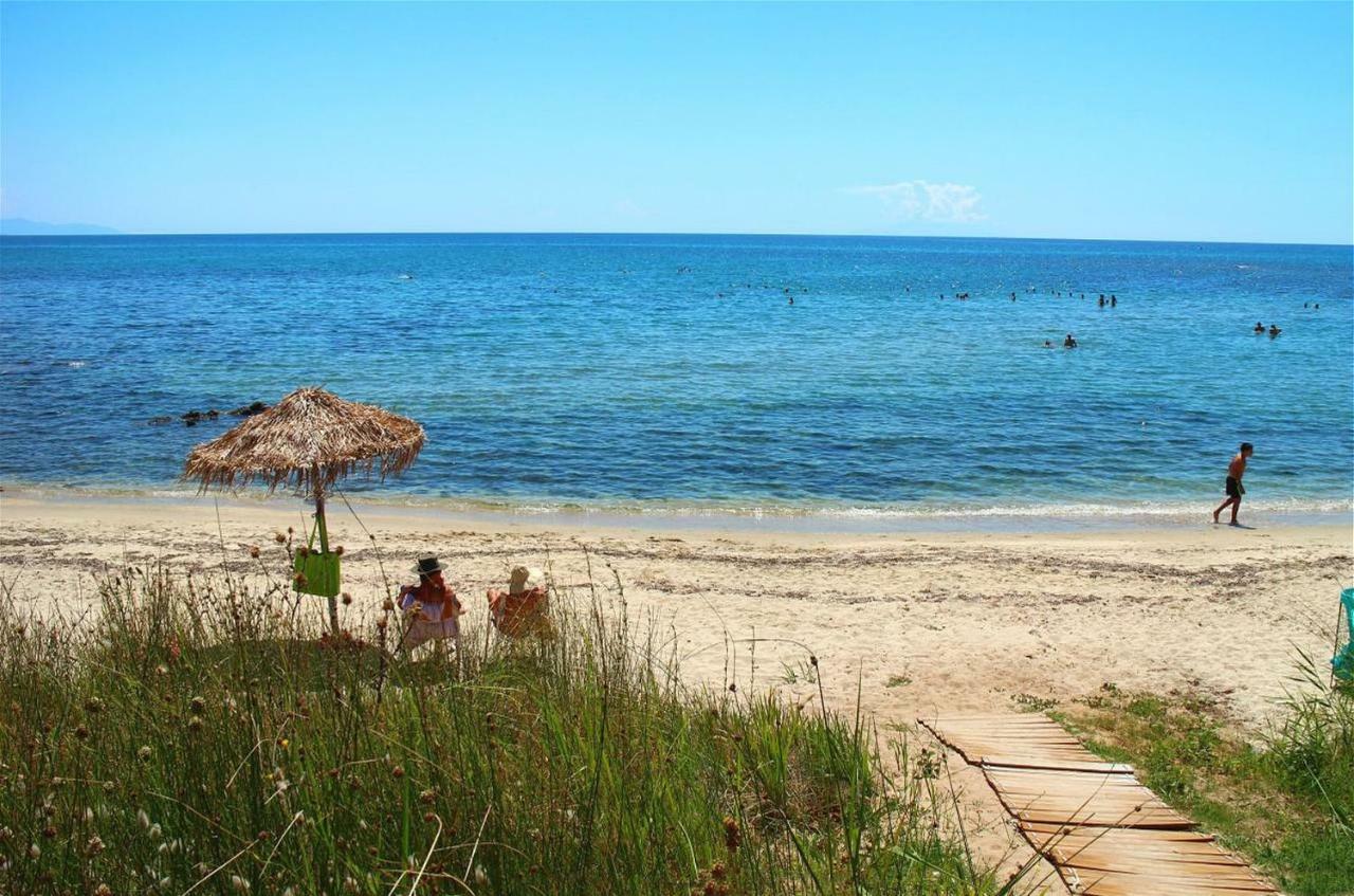 Paralia Avdhiron Villa Avdira Porto Molo المظهر الخارجي الصورة