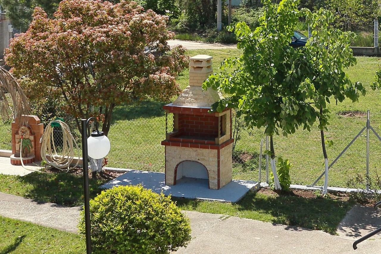 Paralia Avdhiron Villa Avdira Porto Molo المظهر الخارجي الصورة